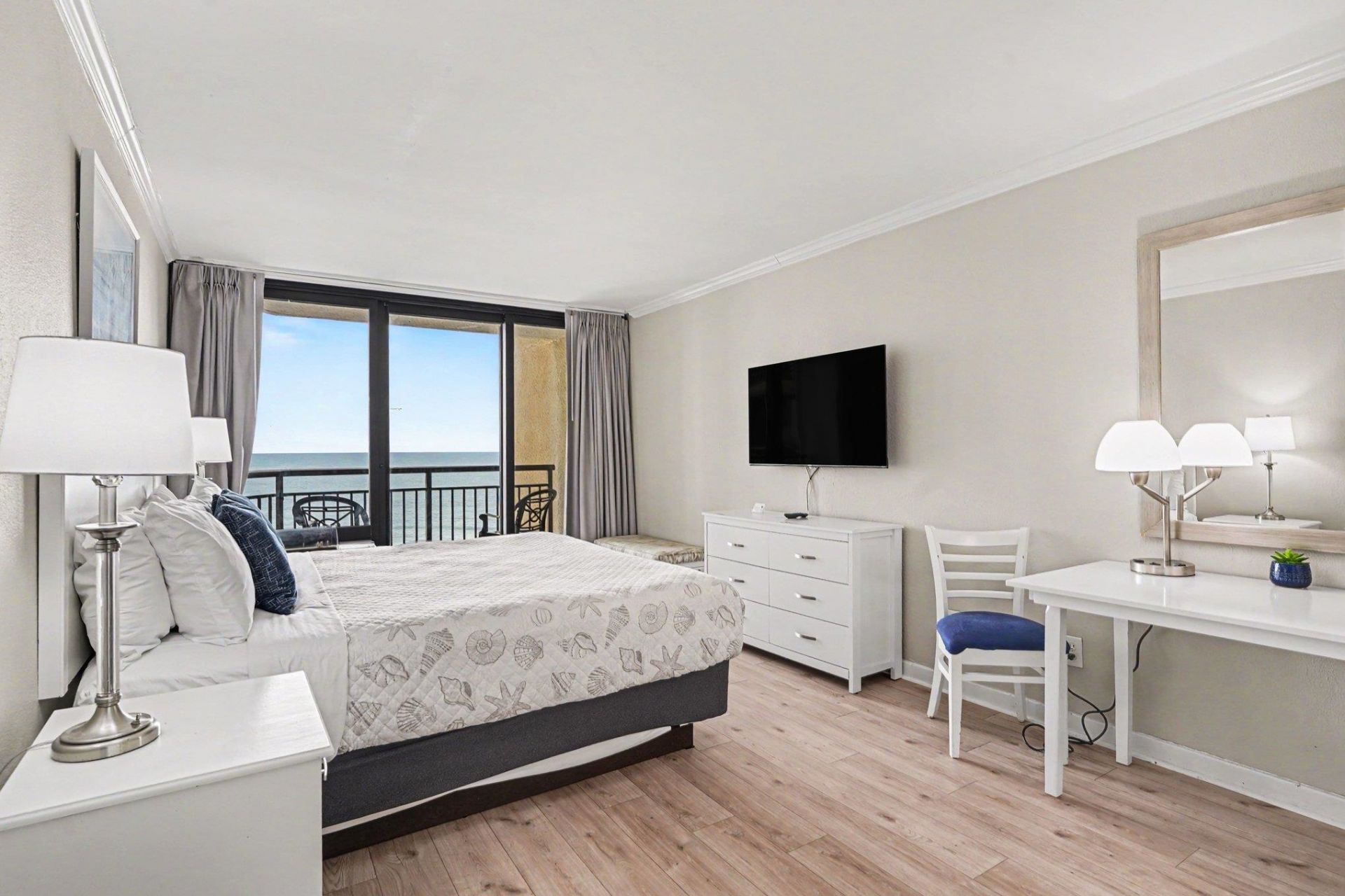 2710 N Ocean Blvd.  Photo 4