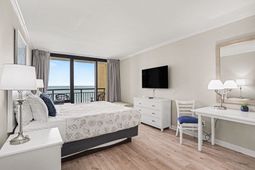 2710 N Ocean Blvd.  photo 4
