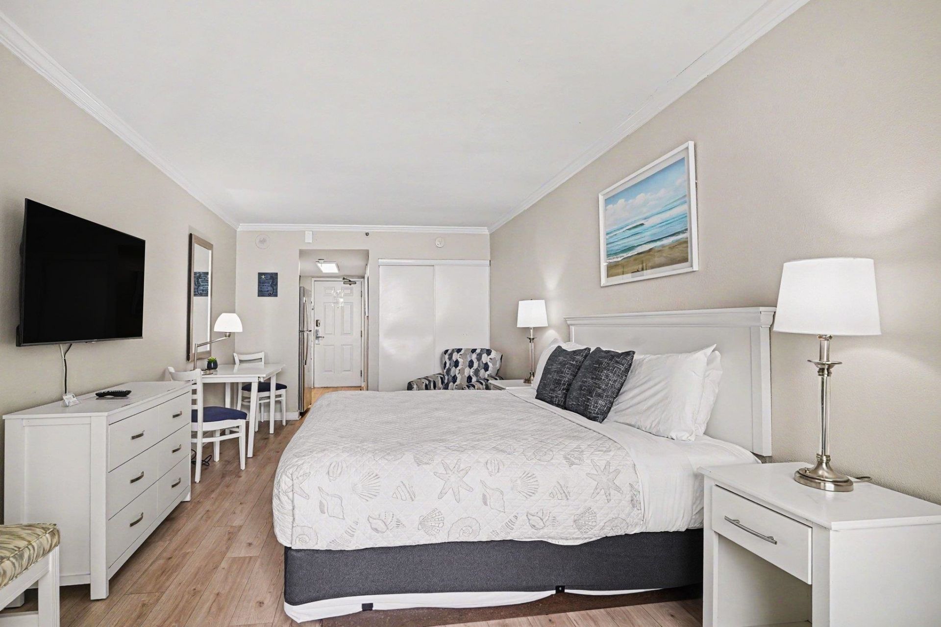2710 N Ocean Blvd.  Photo 9