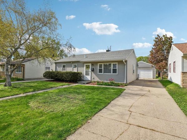 6532 Euclid AVENUE, Milwaukee, WI 53219