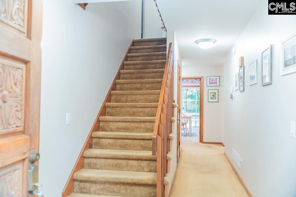 142 Cheshire Drive  Photo 8