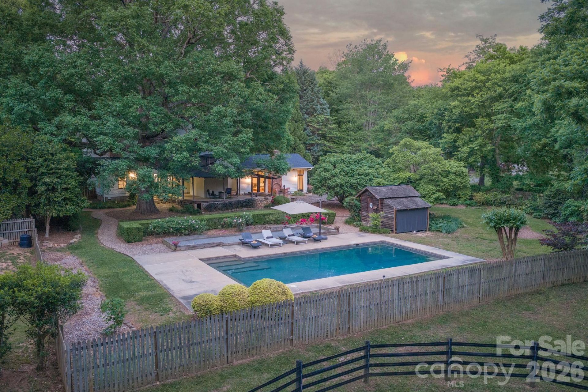 10915 Beatties Ford Road , Huntersville, NC 28078 Main Photo
