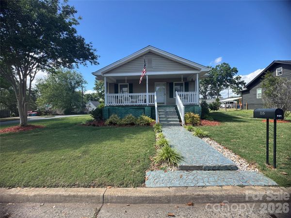 116 Live Oak Avenue , Belmont, NC 28012