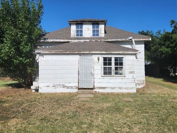 1116 D Street, Snyder, OK 73566