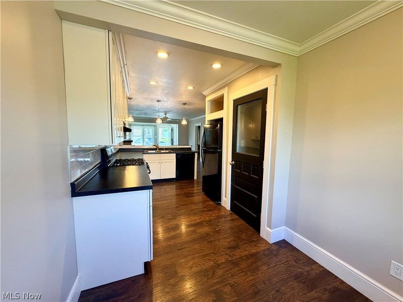 133 Brooklyn Avenue SW, Canton, OH 44710 Photo 4