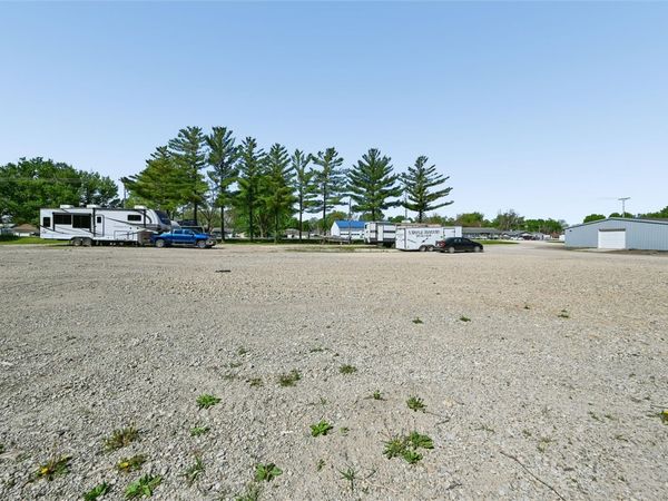 520 Franklin Street, Unit Outside, Center Point, IA 52213