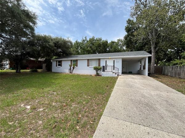 224 LAKEWOOD DRIVE , DEBARY, FL 32713
