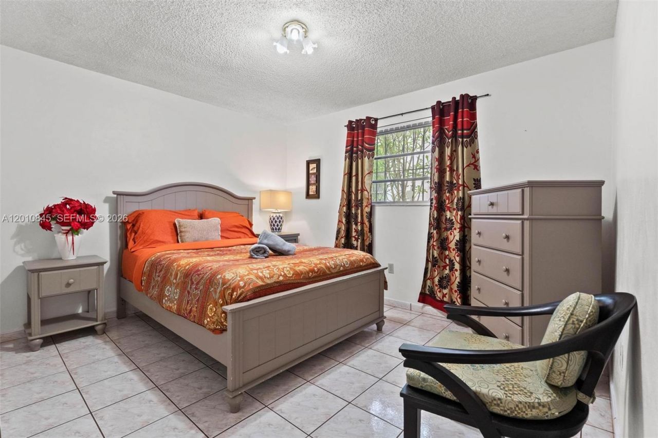 1712 SW 13th St , Miami, FL 33145 Photo