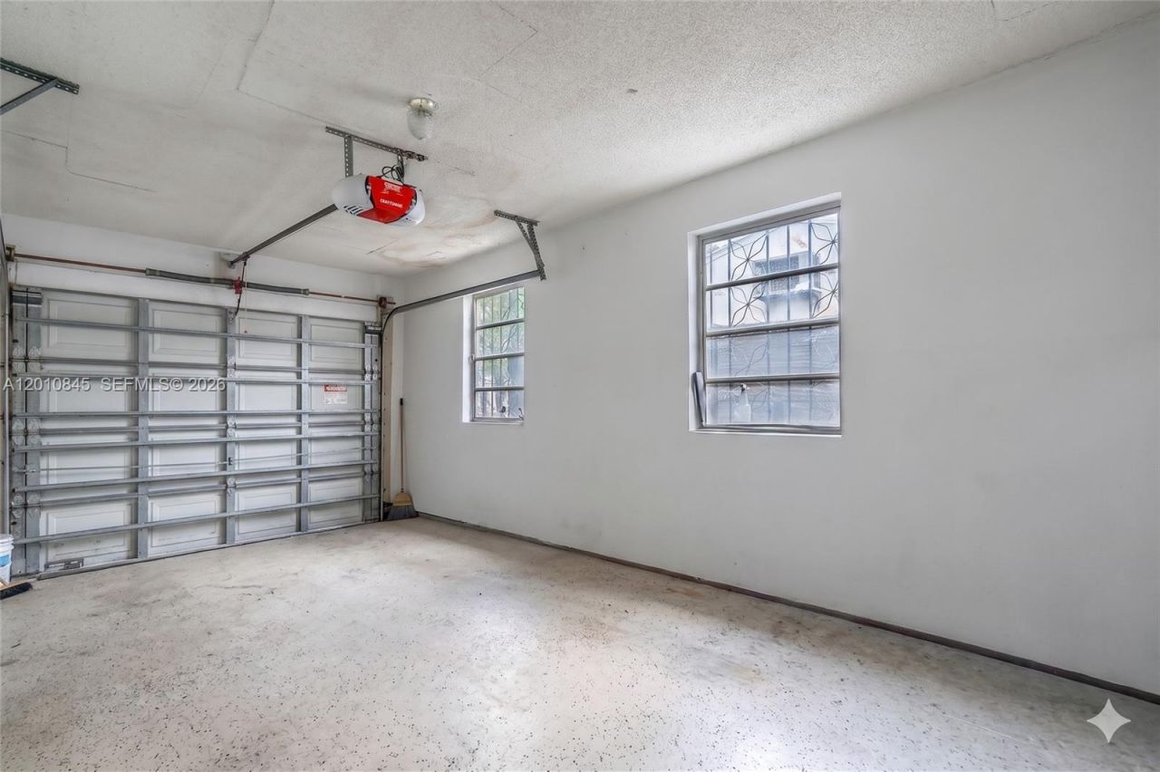 1712 SW 13th St , Miami, FL 33145 Photo