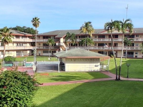 5300 Washington St, Unit C212, Hollywood, FL 33021