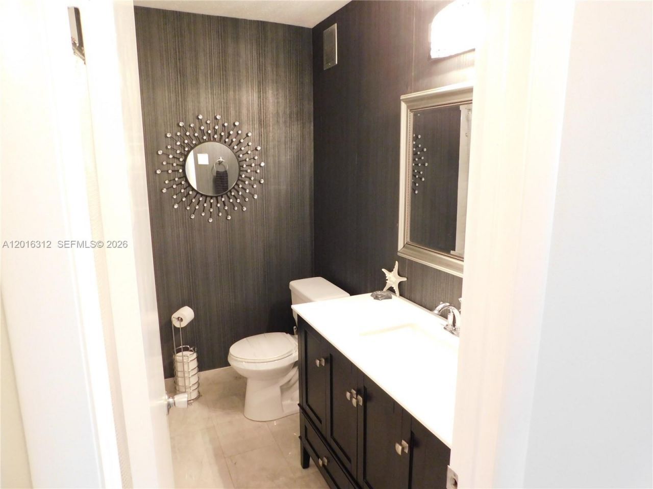 5300 Washington St, Unit C212, Hollywood, FL 33021 Photo
