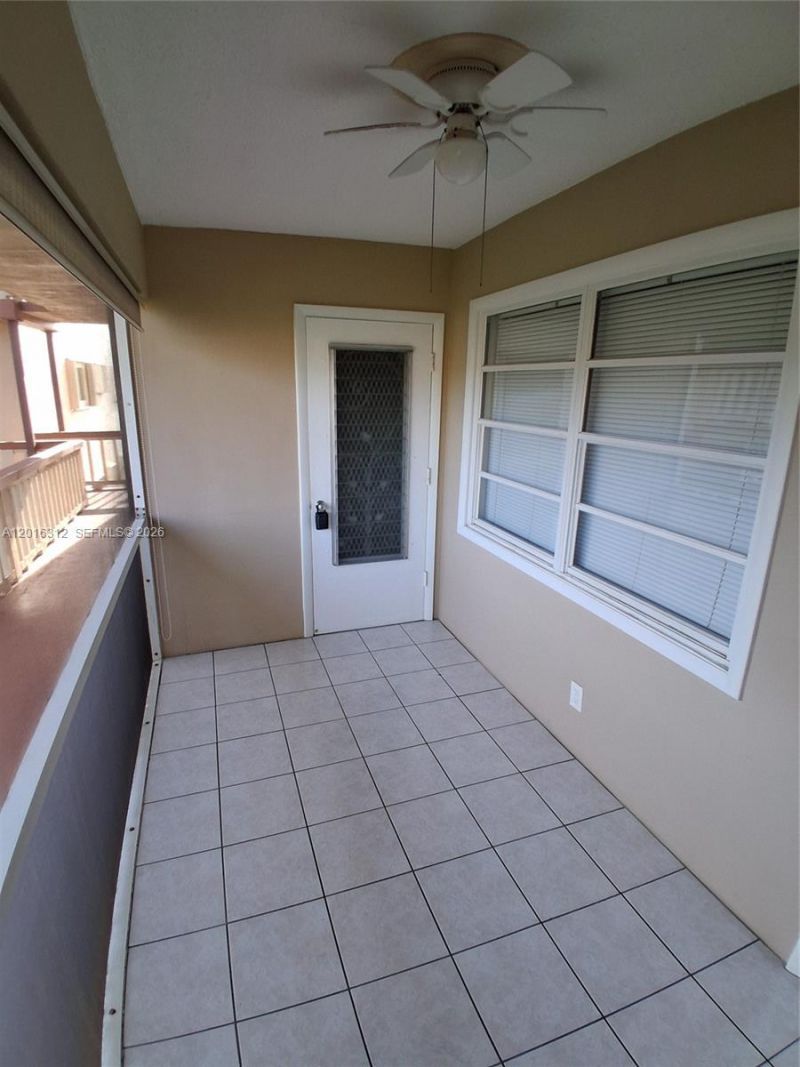 5300 Washington St, Unit C212, Hollywood, FL 33021 Photo