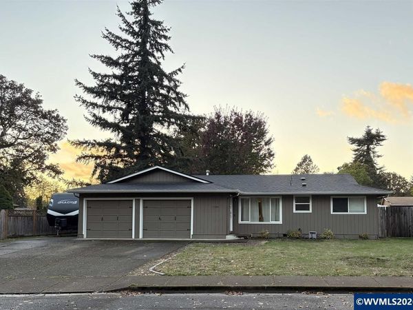 1184 29th Av, Sweet Home, OR 97386