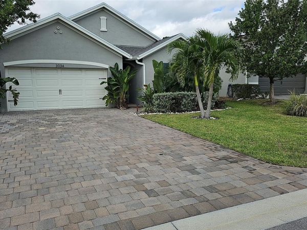 3034 NE Skyview Lane, Jensen Beach, FL 34957