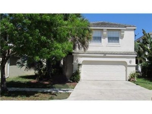 1104 Oakwater Drive, Royal Palm Beach, FL 33411