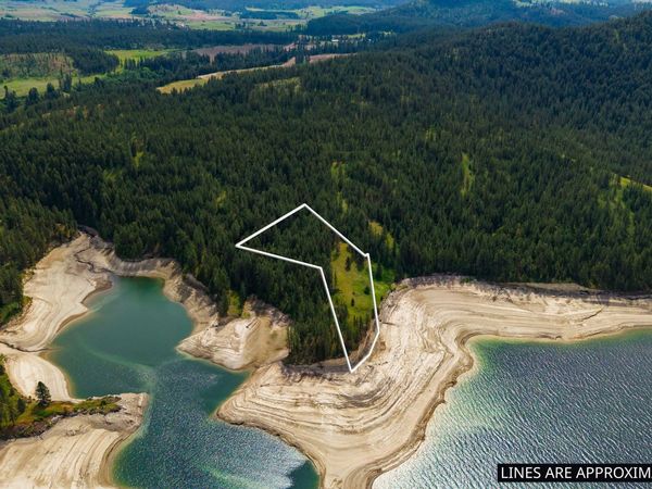 5315 Lantzy Rd, Fruitland, WA 99137