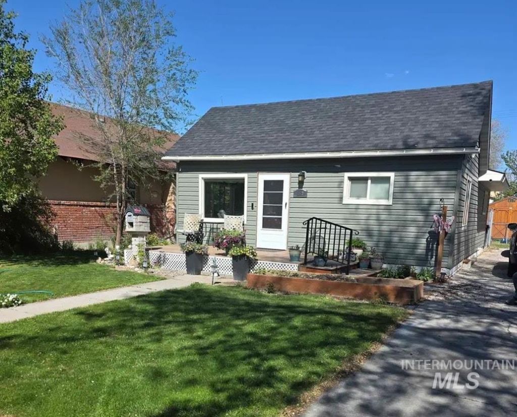1519 Miller Ave, Burley, ID 83318 Main Photo