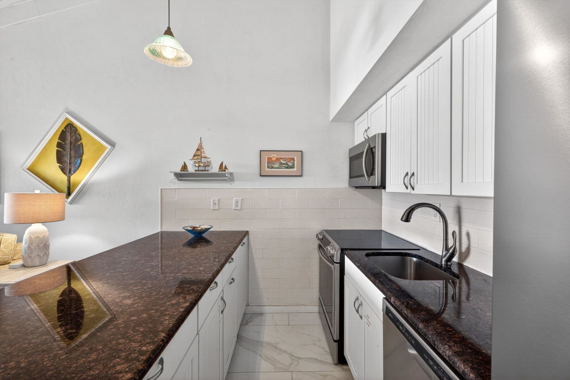 1250 Tennisplace Ct, Unit D33, Sanibel, FL 33957 Photo