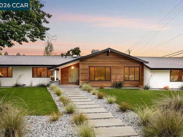 2426 Blackstone Dr, Walnut Creek, CA 94598