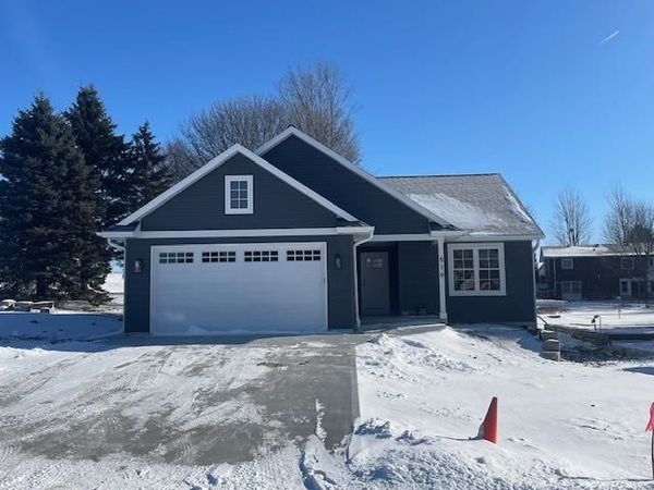 517 Alan Drive, Mount Horeb, WI 53572