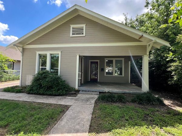 1709 Durham Avenue, Brownwood, TX 76801