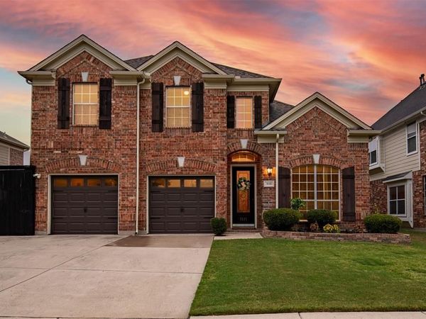 5115 Clydesdale Drive, Grand Prairie, TX 75052
