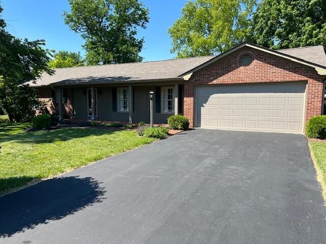 104 Club Lane, Nicholasville, KY 40356 Main Photo