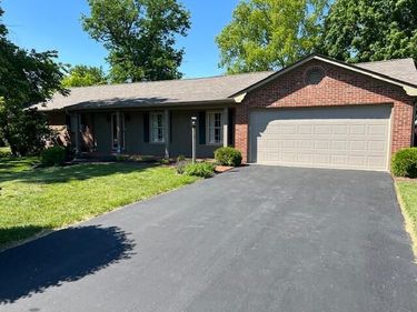 104 Club Lane, Nicholasville, KY 40356