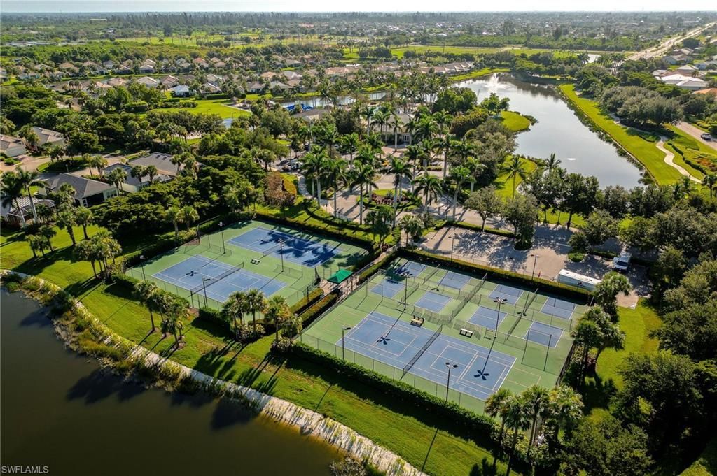 2489 Sutherland Ct, Cape Coral, FL 33991 Photo