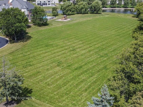 30 Star Lane , South Barrington, IL 60010