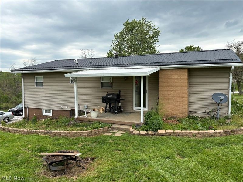 112 W College Street, Cadiz, OH 43907 Photo 2
