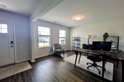 532 Silverbow Drive  photo 4