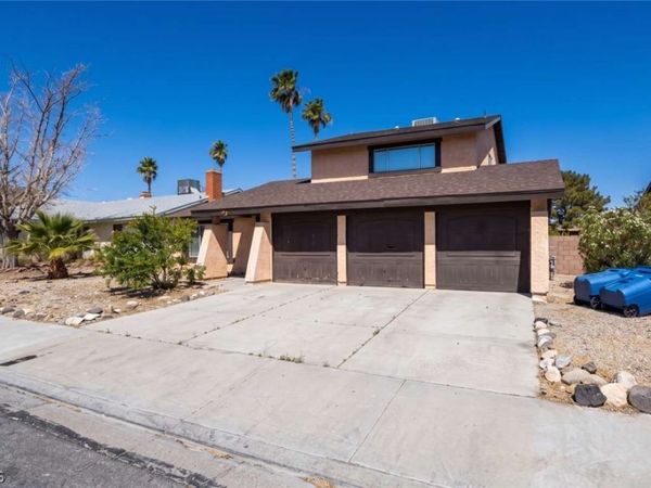3648 Margarita Way , Las Vegas, NV 89103