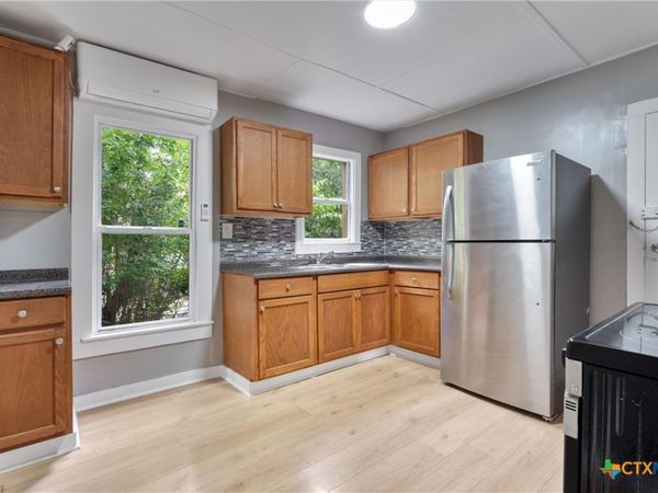716 E Avenue A, Temple, TX 76501