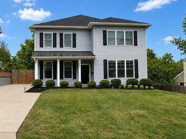6804 FARRAGUT AVENUE, FALLS CHURCH, VA 22042