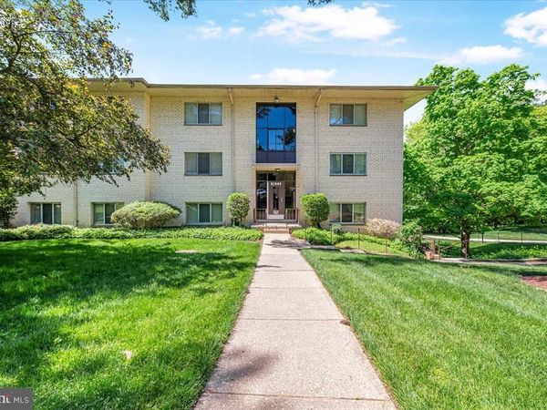 10444 ROCKVILLE PIKE , Unit 302, ROCKVILLE, MD 20852