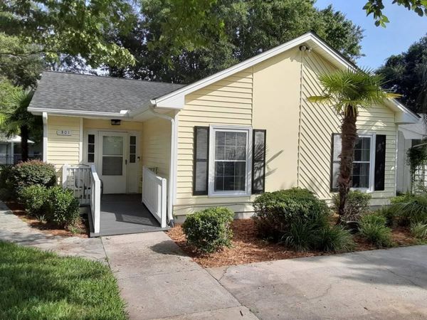 301 Stratford Pl., Murrells Inlet, SC 29576