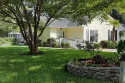301 Stratford Pl. photo 4
