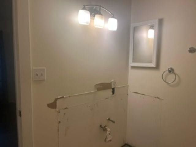 301 Stratford Pl. Photo 31