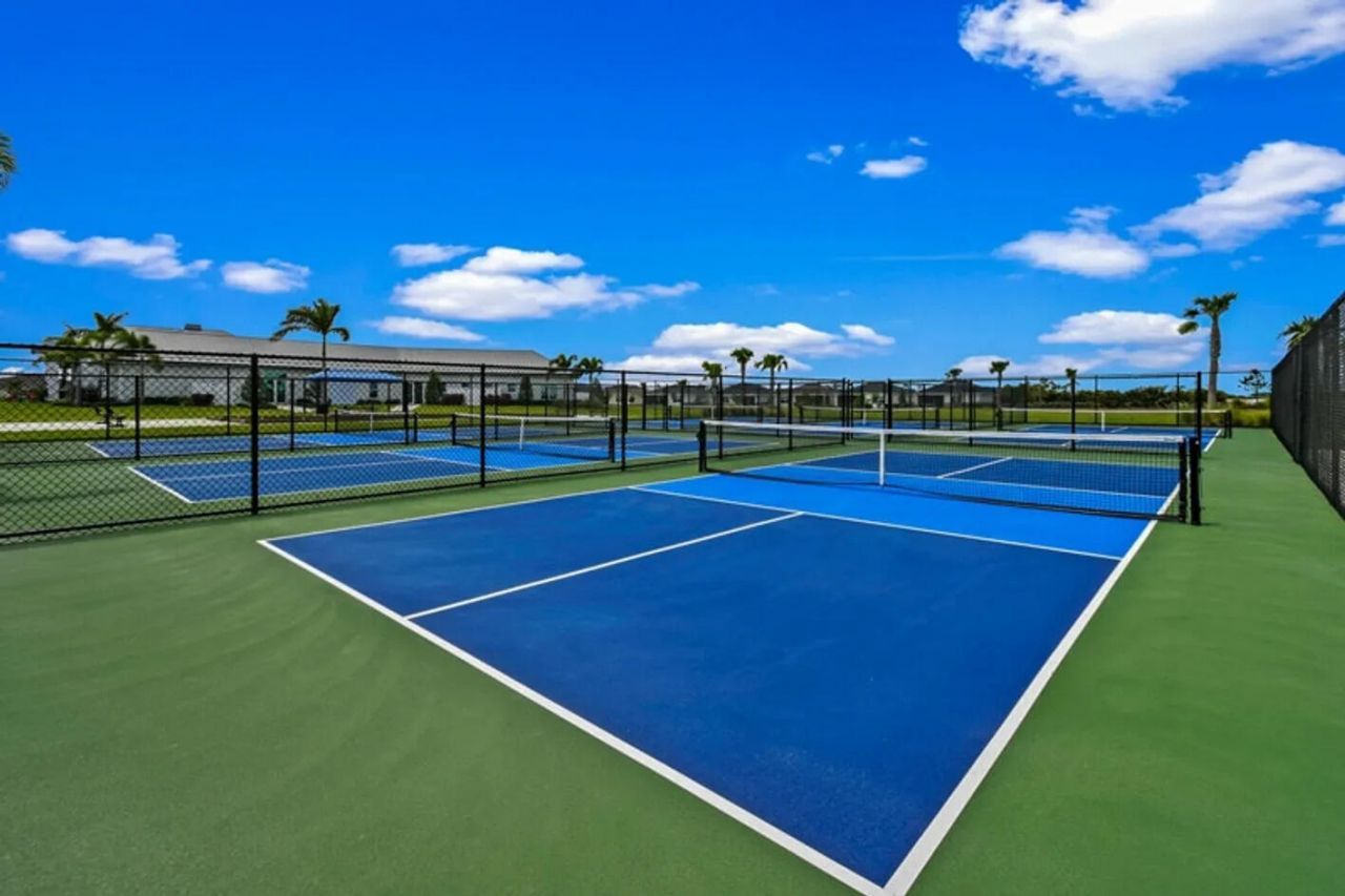 1332 SE Willow Oaks Street, Port Saint Lucie, FL 34984 Photo