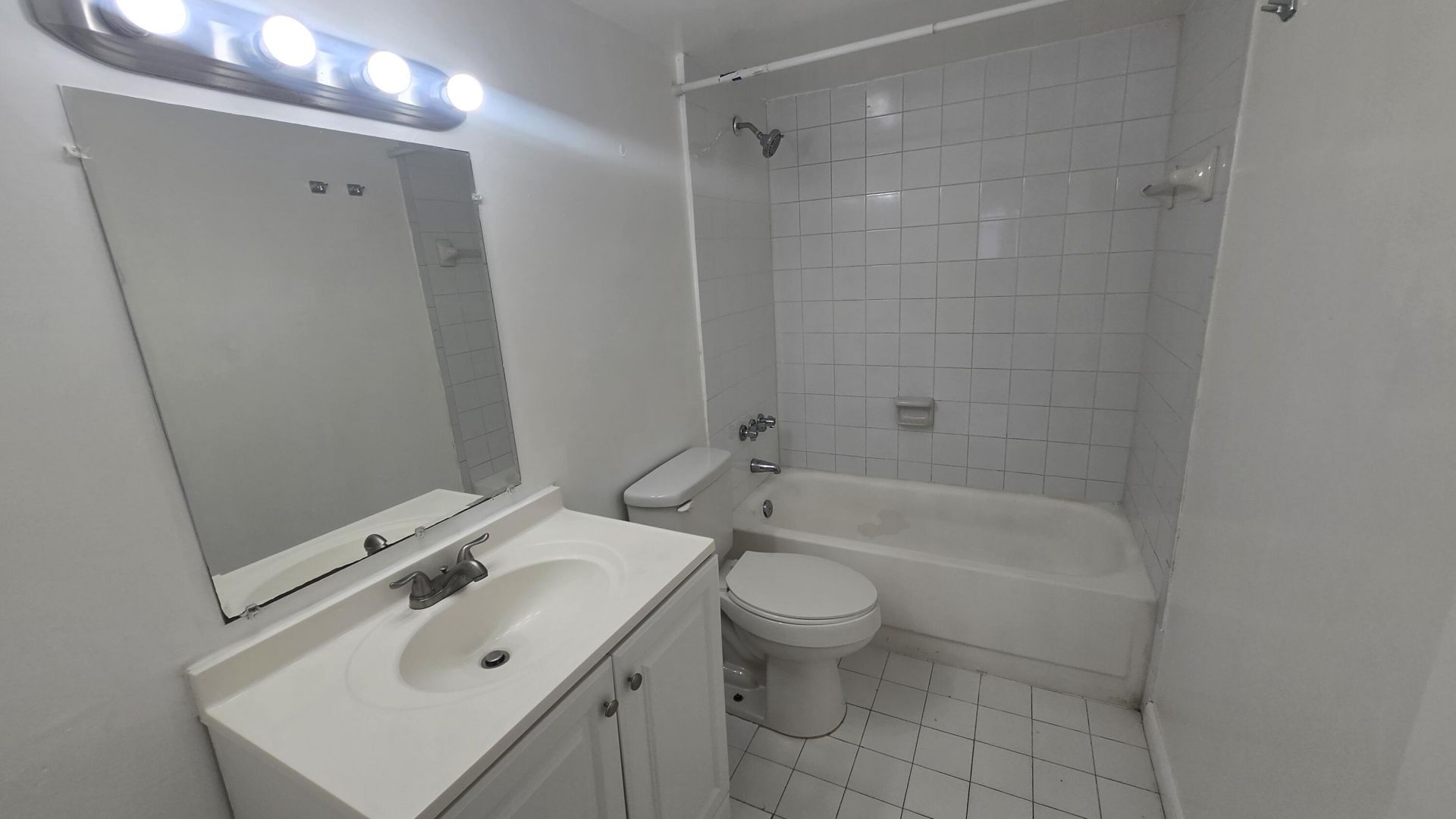 15221 NE 6th Avenue, Unit A210, Miami, FL 33162 Photo
