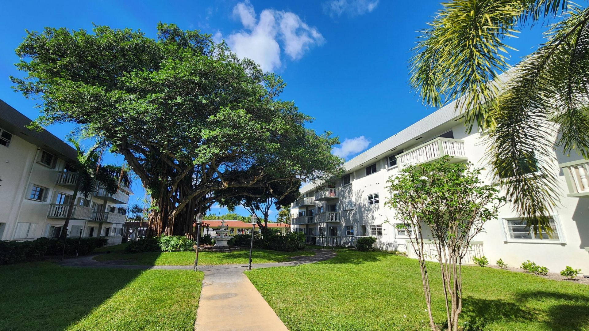 15221 NE 6th Avenue, Unit A210, Miami, FL 33162 Photo
