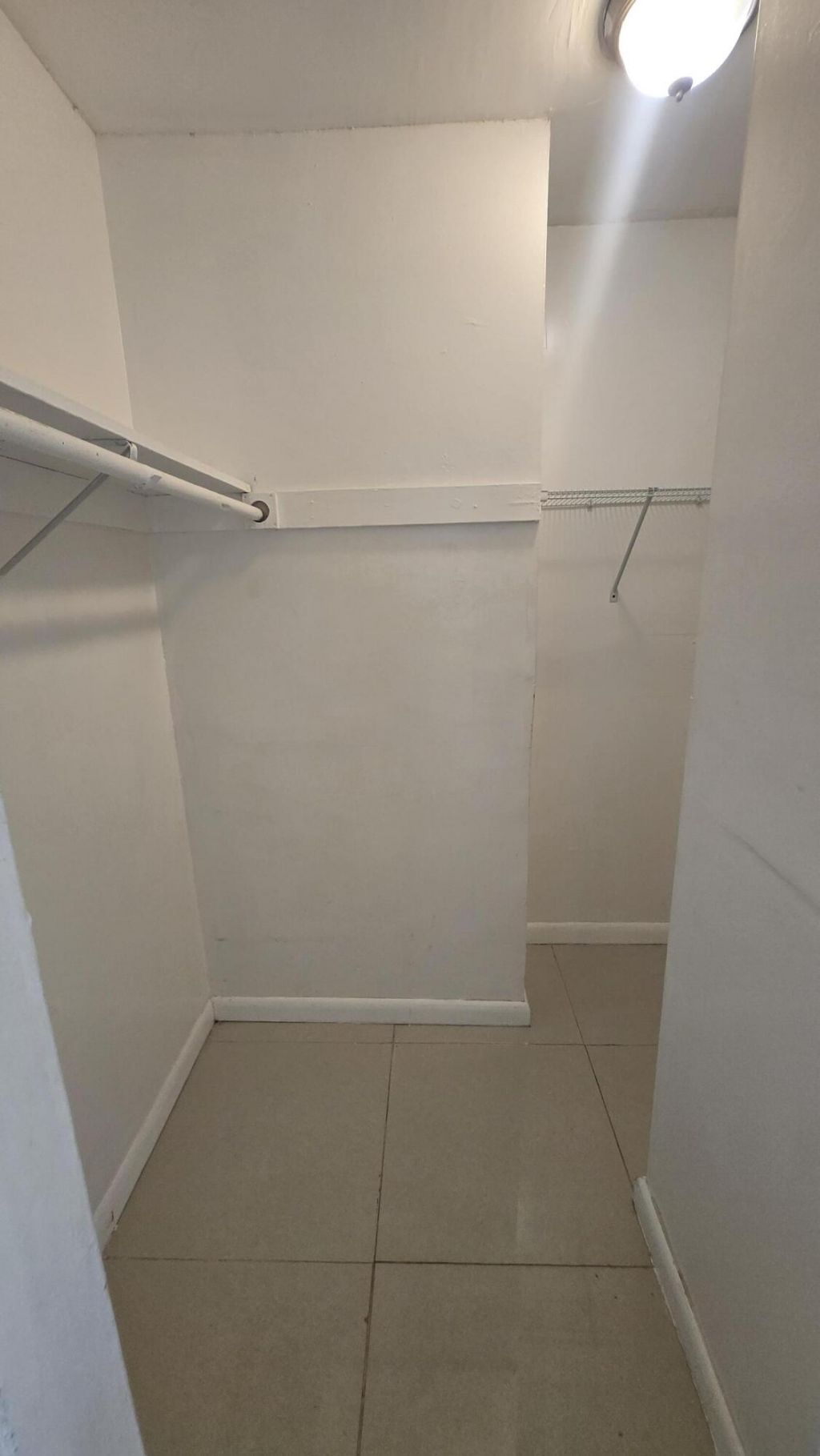 15221 NE 6th Avenue, Unit A210, Miami, FL 33162 Photo