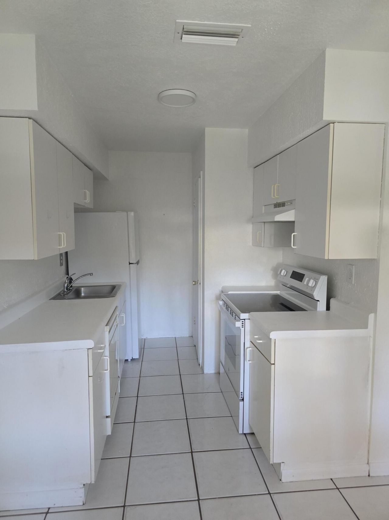 1448 Holly Heights Drive, Unit 3, Fort Lauderdale, FL 33304 Photo