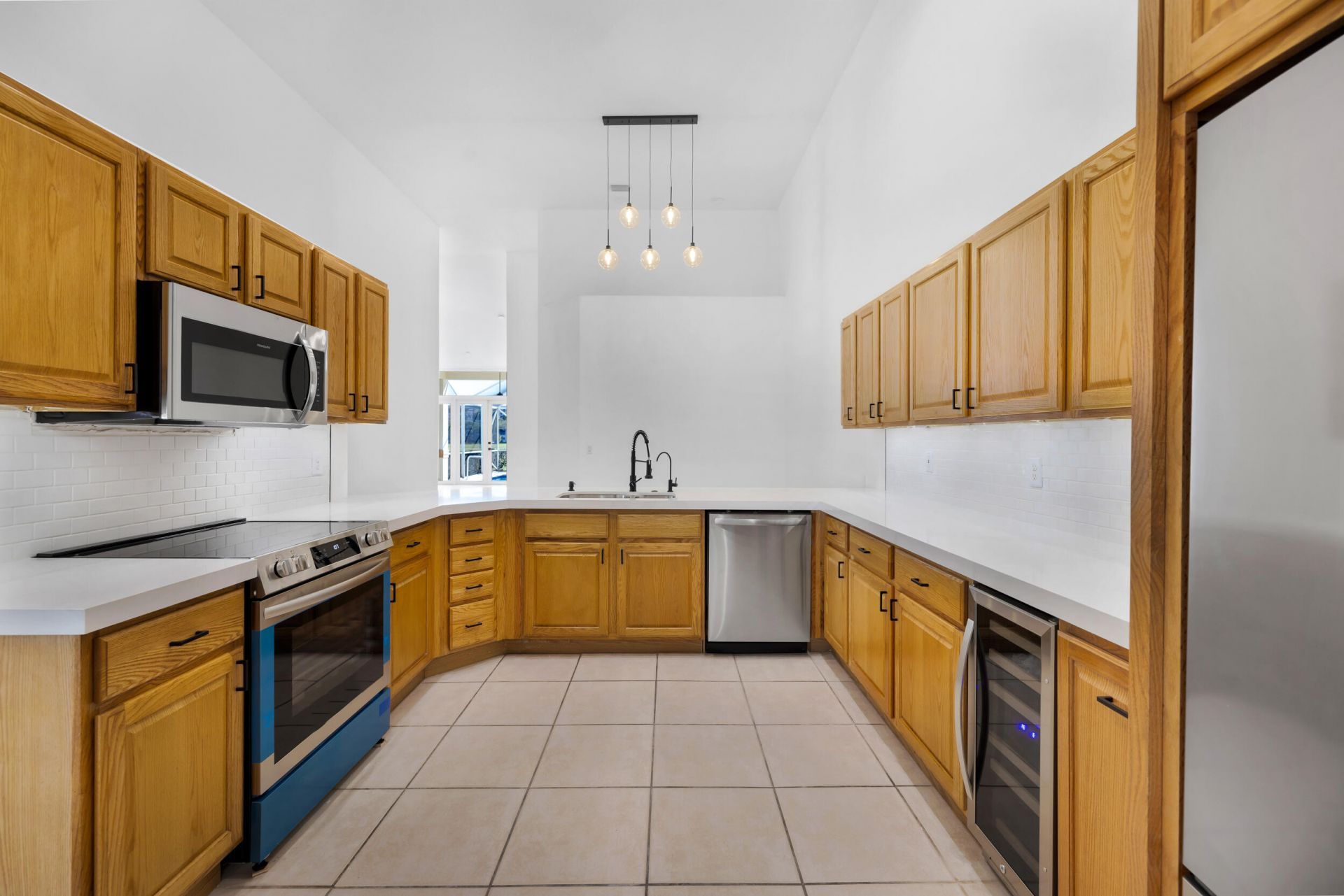 608 W Palm Aire Drive, Unit 608, Pompano Beach, FL 33069 Photo
