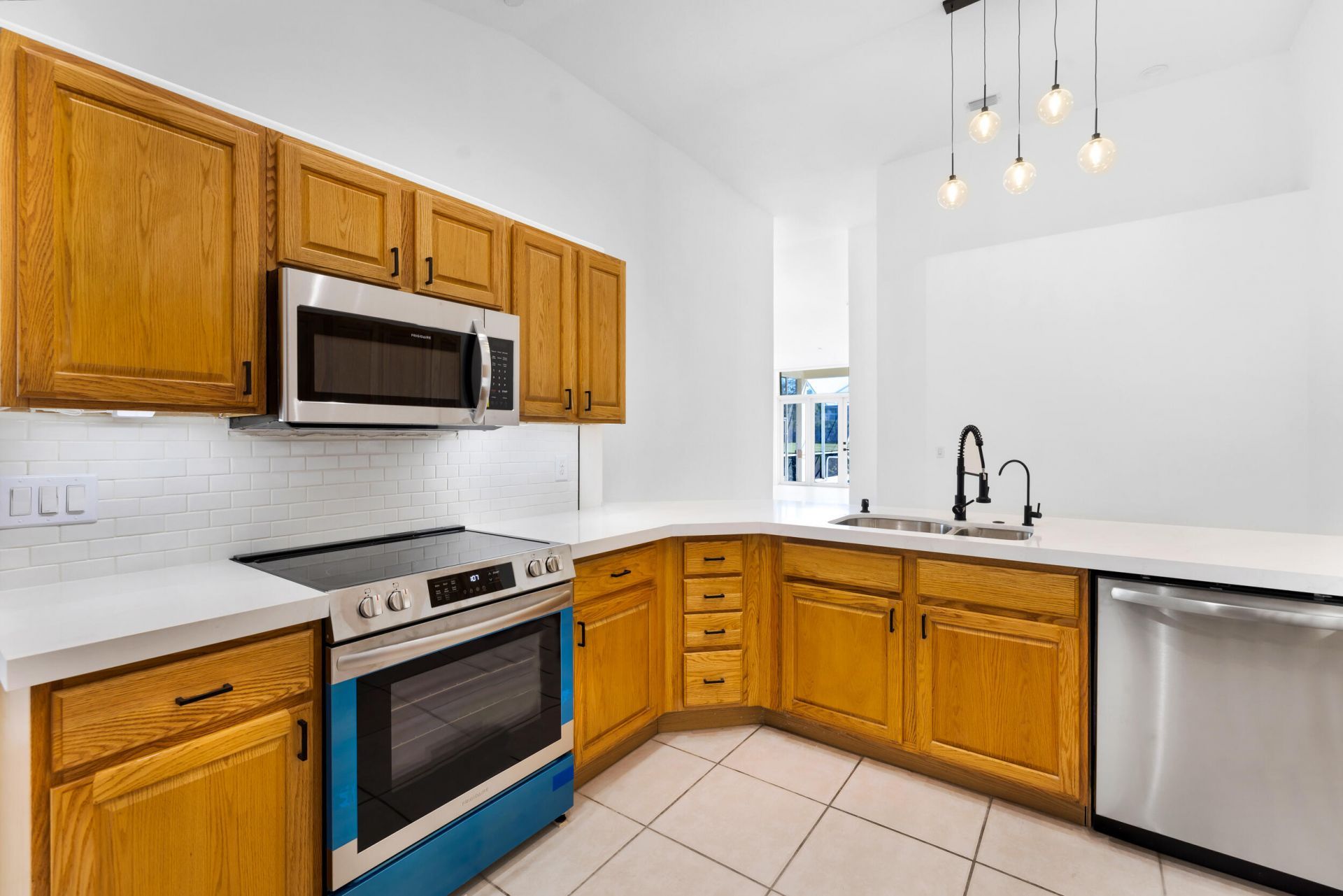608 W Palm Aire Drive, Unit 608, Pompano Beach, FL 33069 Photo