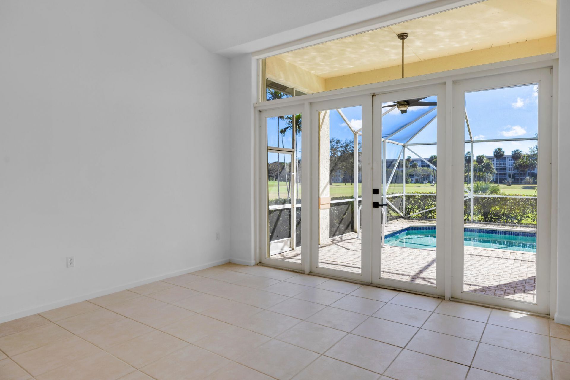 608 W Palm Aire Drive, Unit 608, Pompano Beach, FL 33069 Photo
