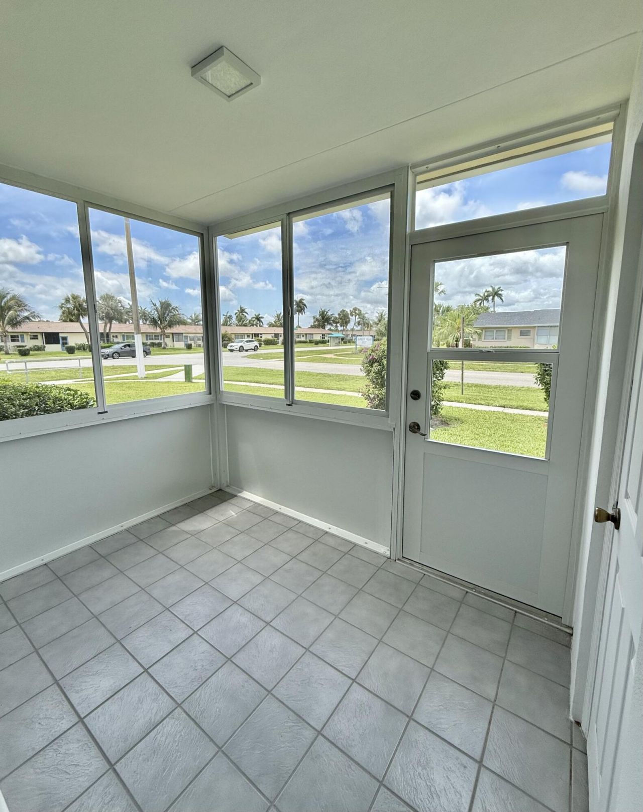5263 Cresthaven Boulevard, Unit A, West Palm Beach, FL 33415 Photo