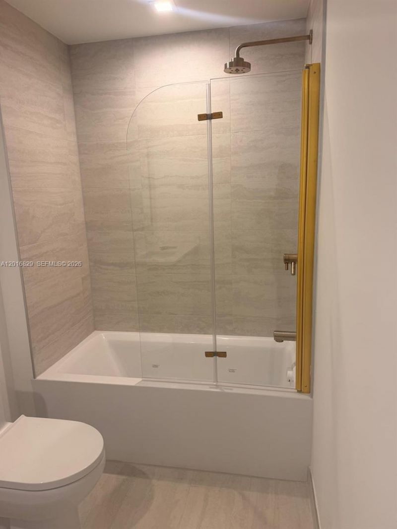 77 SE 5th, Unit 2010, Miami, FL 33131 Photo