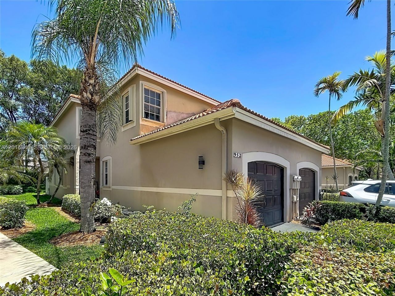 952 Sevilla Cir , Weston, FL 33326 Photo